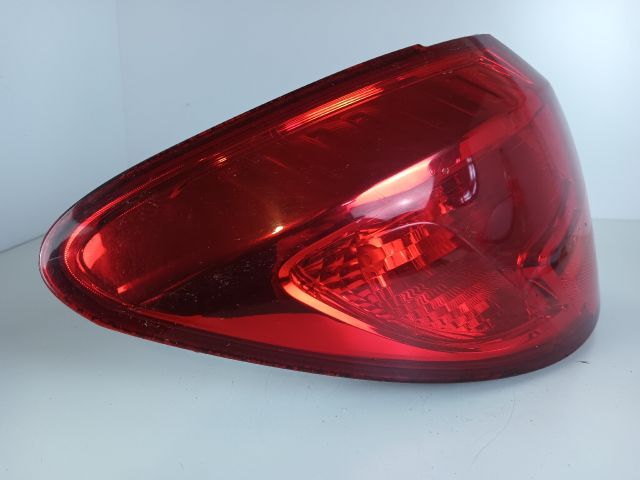 bontott OPEL MERIVA B Bal Külső Hátsó Lámpa