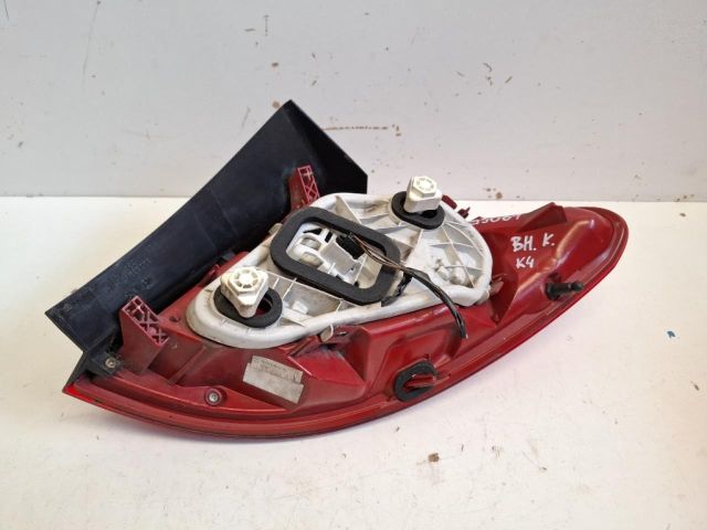 bontott OPEL MERIVA B Bal Külső Hátsó Lámpa