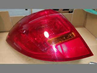 bontott OPEL MERIVA B Bal Külső Hátsó Lámpa