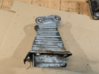 bontott OPEL MERIVA B Bal Lökhárító Tartó Nyúlványvég