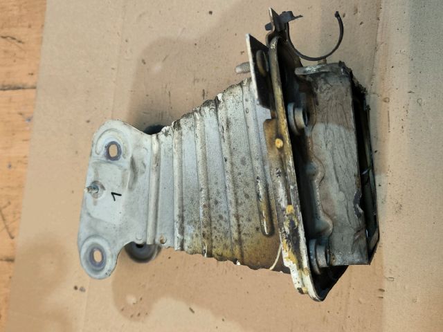 bontott OPEL MERIVA B Bal Lökhárító Tartó Nyúlványvég