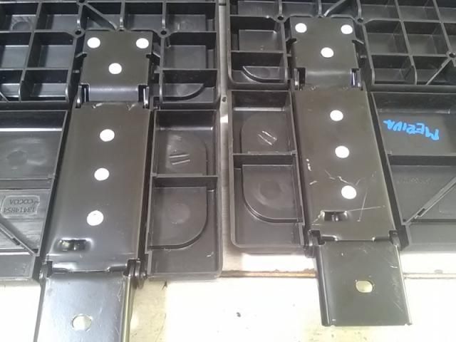 bontott OPEL MERIVA B Csomagtér Kárpit
