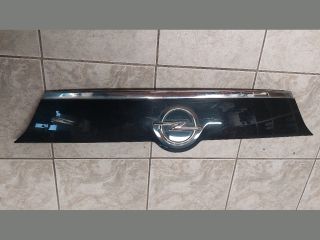 bontott OPEL MERIVA B Csomagtérajtó Díszléc