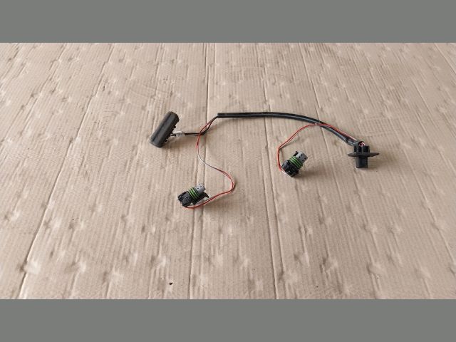 bontott OPEL MERIVA B Csomagtérajtó Kapcsoló