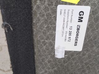 bontott OPEL MERIVA B Csomagtérajtó Kárpit