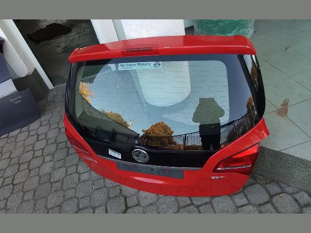 bontott OPEL MERIVA B Csomagtérajtó (Részeivel)