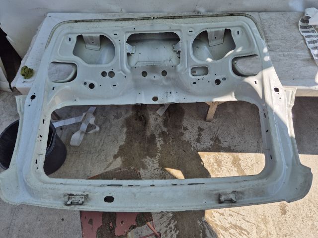 bontott OPEL MERIVA B Csomagtérajtó (Üres lemez)