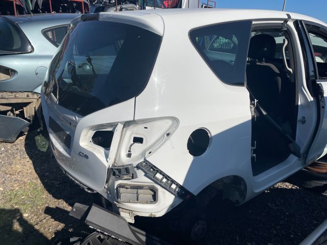 bontott OPEL MERIVA B Csomagtérajtó (Üres lemez)