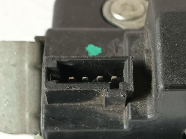 bontott OPEL MERIVA B Csomagtérajtó Zárszerkezet