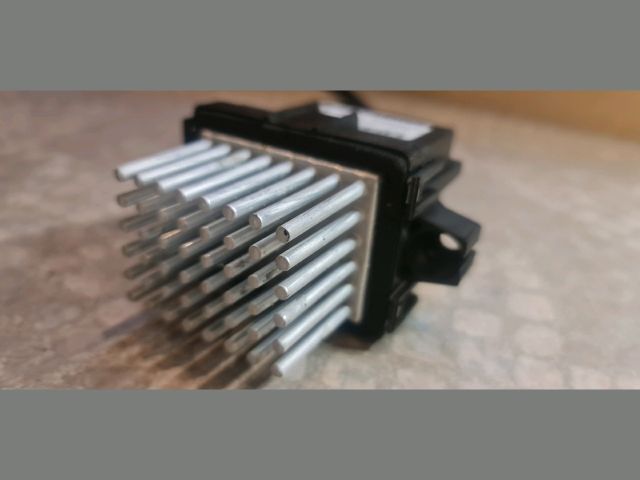 bontott OPEL MERIVA B Előtét Ellenállás Fűtőmotor