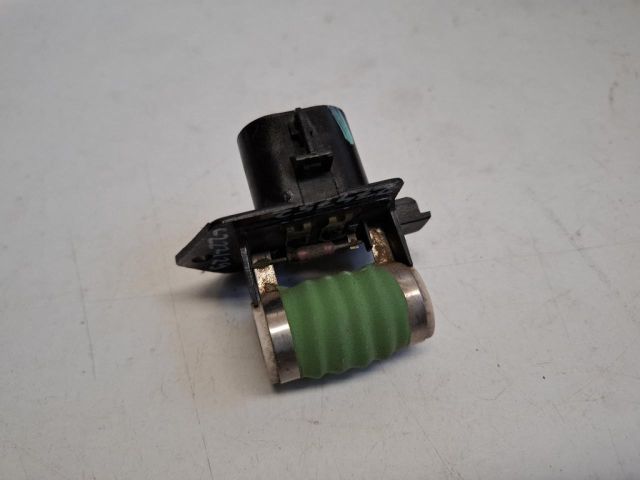 bontott OPEL MERIVA B Előtét Ellenállás Hűtőventilátor