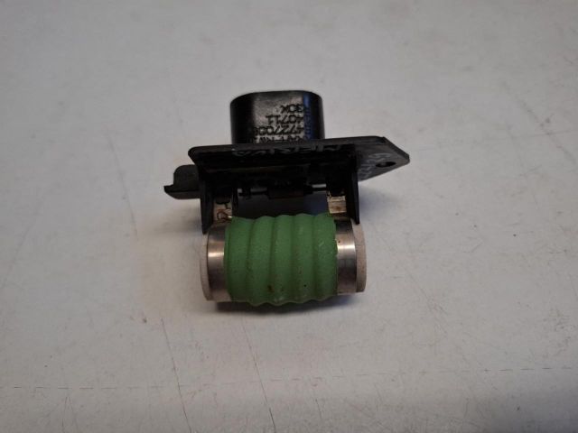 bontott OPEL MERIVA B Előtét Ellenállás Hűtőventilátor