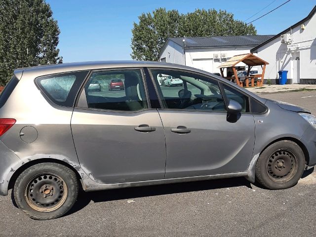 bontott OPEL MERIVA B Első Ablaktörlő Szerkezet Motorral