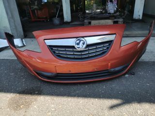 bontott OPEL MERIVA B Első Lökhárító (Részeivel)