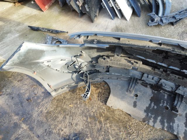 bontott OPEL MERIVA B Első Lökhárító (Részeivel)