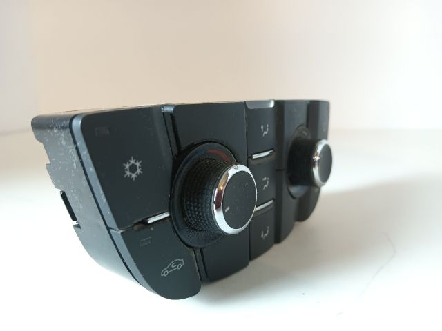 bontott OPEL MERIVA B Fűtéskapcsoló (manuális klímás)