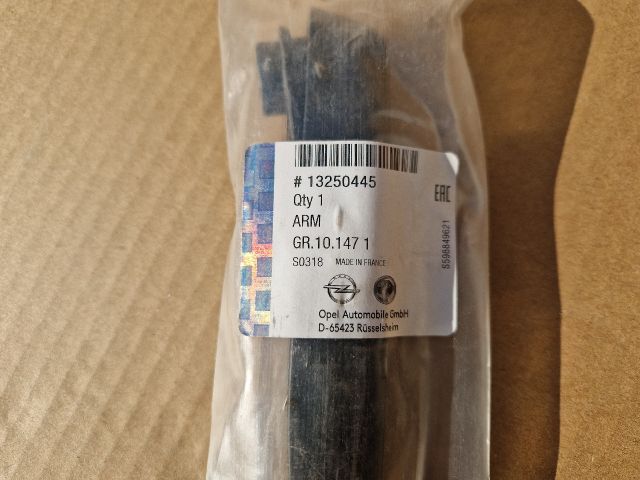 bontott OPEL MERIVA B Hátsó Ablaktörlő Kar