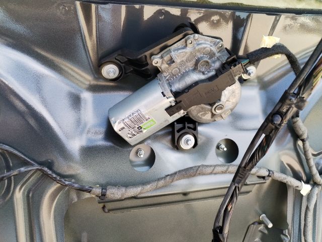 bontott OPEL MERIVA B Hátsó Ablaktörlő Motor