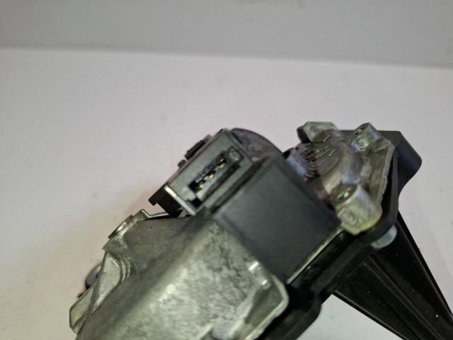 bontott OPEL MERIVA B Hátsó Ablaktörlő Motor