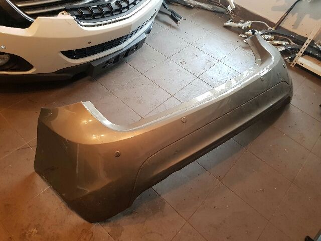 bontott OPEL MERIVA B Hátsó Lökhárító (Üresen)