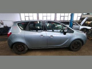 bontott OPEL MERIVA B Jobb Belső Hátsó Lámpa