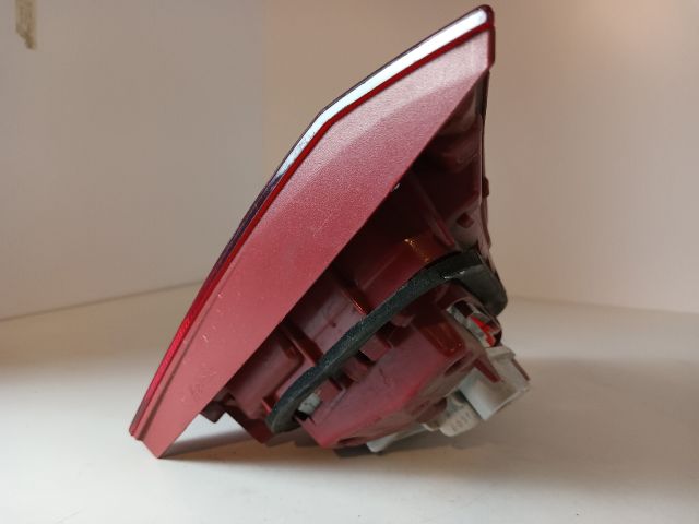 bontott OPEL MERIVA B Jobb Belső Hátsó Lámpa