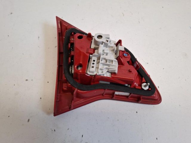 bontott OPEL MERIVA B Jobb Belső Hátsó Lámpa