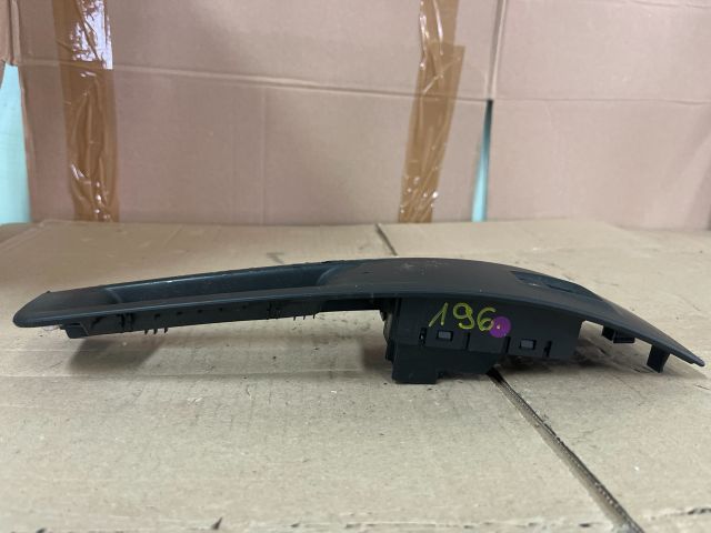 bontott OPEL MERIVA B Jobb első Ablakemelő Kapcsoló