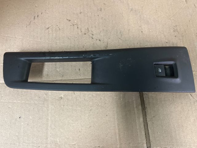 bontott OPEL MERIVA B Jobb első Ablakemelő Kapcsoló