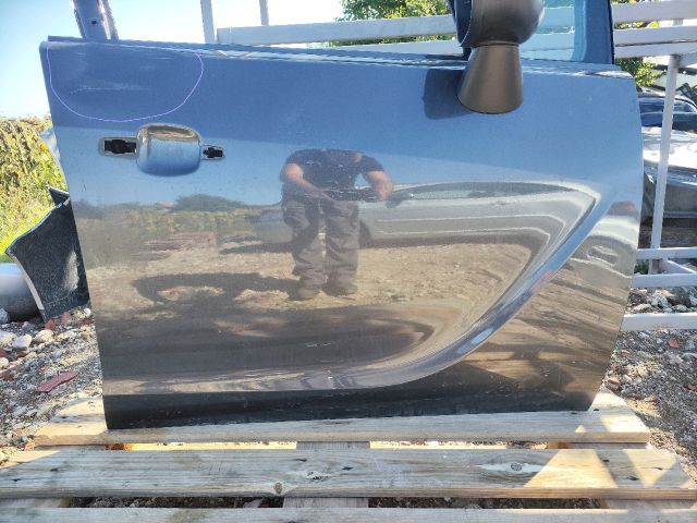 bontott OPEL MERIVA B Jobb első Ajtó (Üres lemez)