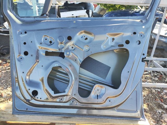 bontott OPEL MERIVA B Jobb első Ajtó (Üres lemez)