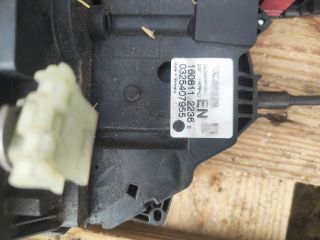 bontott OPEL MERIVA B Jobb első Ajtózár