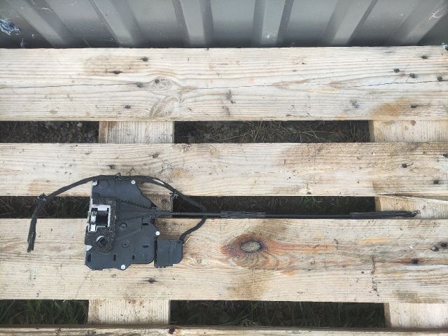 bontott OPEL MERIVA B Jobb első Ajtózár