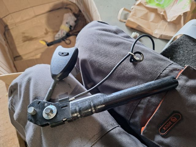 bontott OPEL MERIVA B Jobb első Biztonsági Öv Csat