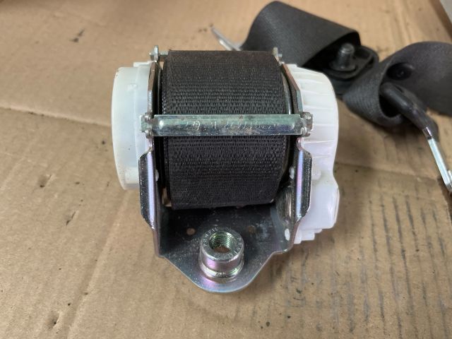 bontott OPEL MERIVA B Jobb első Biztonsági Öv