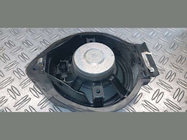 bontott OPEL MERIVA B Jobb első Hangszóró