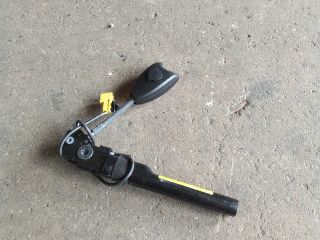 bontott OPEL MERIVA B Jobb első Övfeszítő