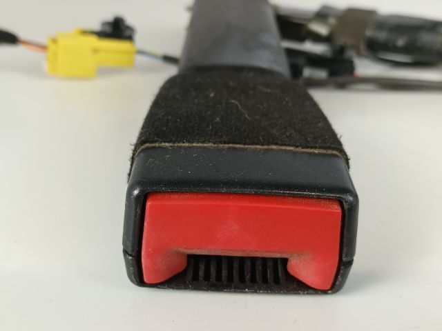 bontott OPEL MERIVA B Jobb első Övfeszítő