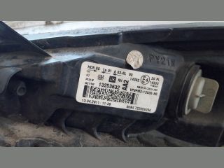 bontott OPEL MERIVA B Jobb Fényszóró