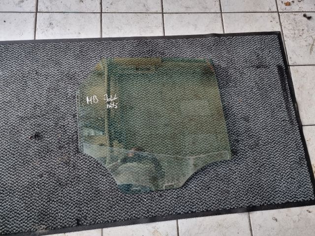 bontott OPEL MERIVA B Jobb hátsó Ablak