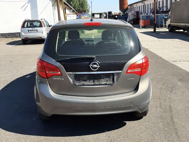 bontott OPEL MERIVA B Jobb hátsó Biztonsági Öv