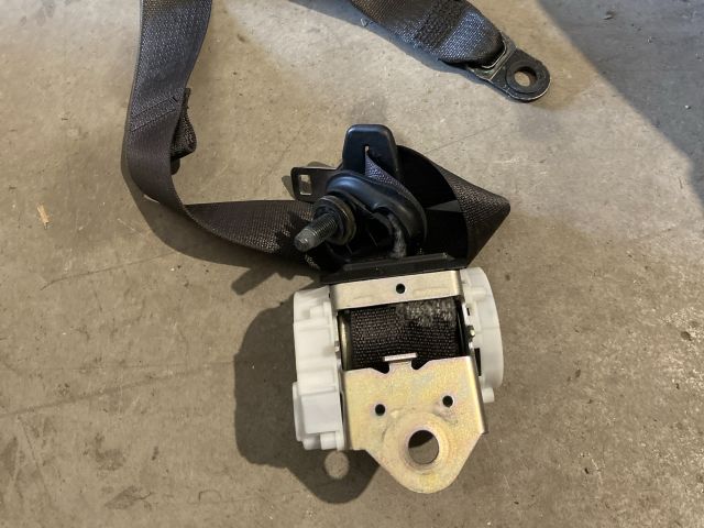 bontott OPEL MERIVA B Jobb hátsó Biztonsági Öv