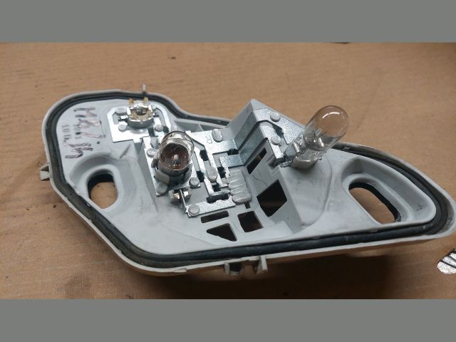 bontott OPEL MERIVA B Jobb Hátsó Lámpa Foglalat