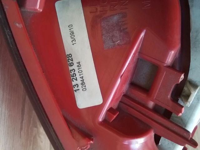 bontott OPEL MERIVA B Jobb Hátsó Lámpa