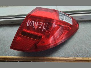 bontott OPEL MERIVA B Jobb Hátsó Lámpa