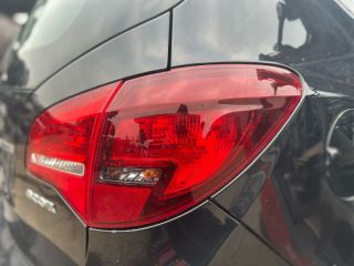 bontott OPEL MERIVA B Jobb Hátsó Lámpa