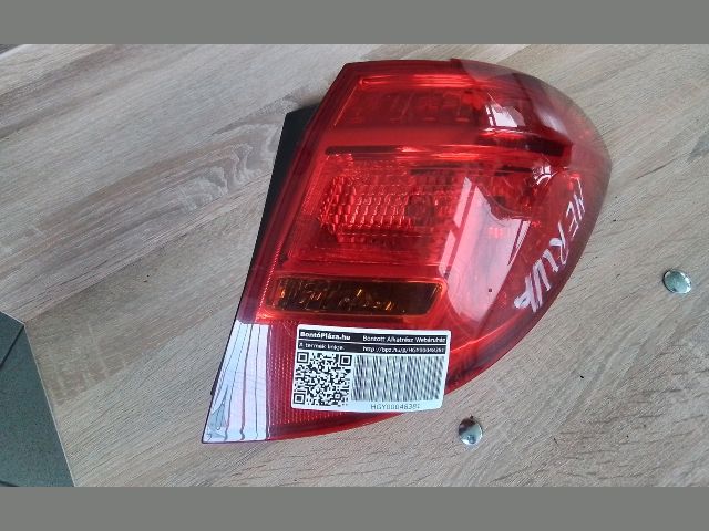 bontott OPEL MERIVA B Jobb Hátsó Lámpa