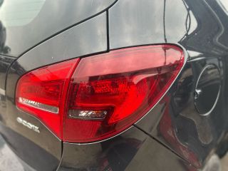 bontott OPEL MERIVA B Jobb Hátsó Lámpa