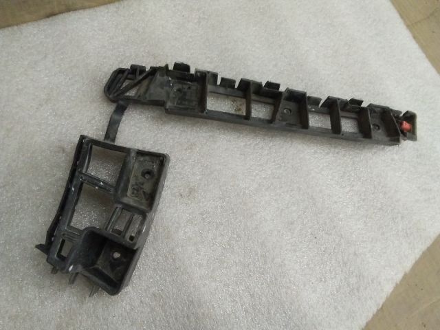 bontott OPEL MERIVA B Jobb hátsó Oldal Lökhárító Tartó (Műanyag)