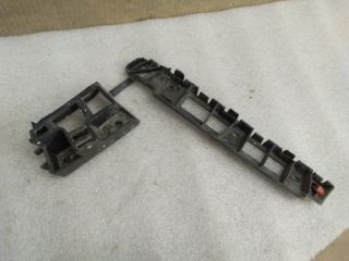 bontott OPEL MERIVA B Jobb hátsó Oldal Lökhárító Tartó (Műanyag)